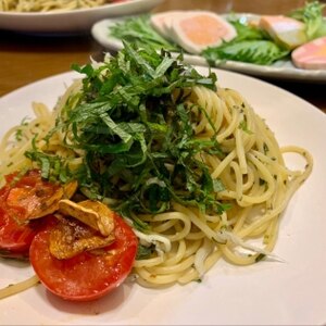 和風ジェノベーゼ！しそ香るしらすパスタ♪